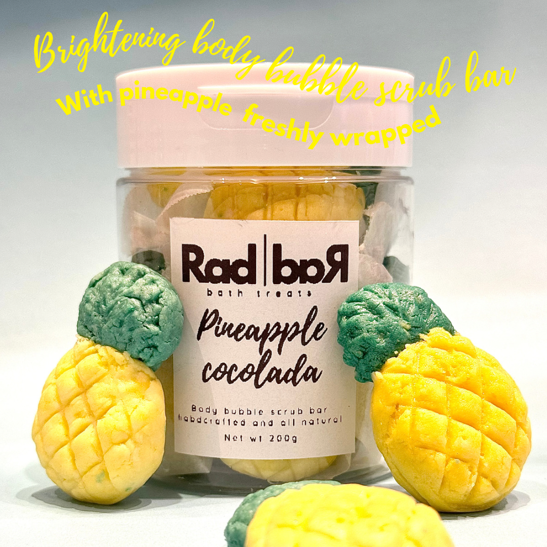Festive of love bundle - Award-winning Pineapple cocolada & strawberry bliss body bubble scrub